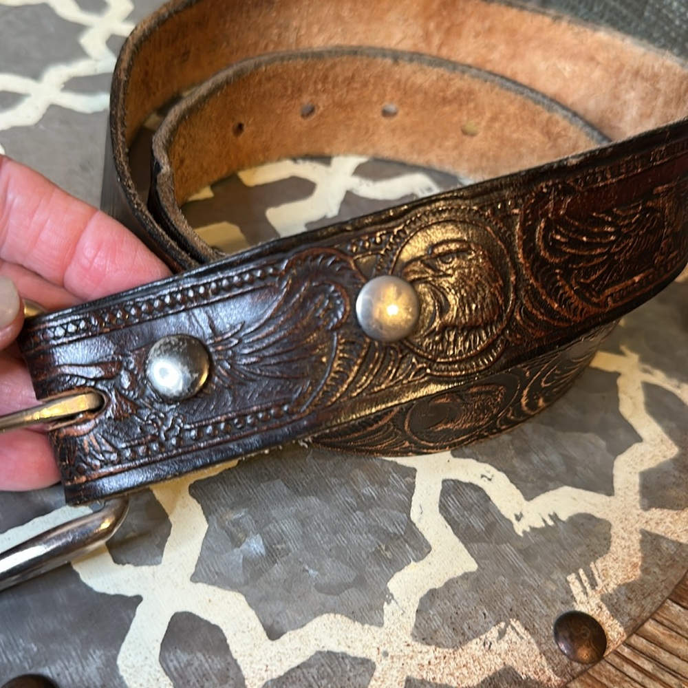 Vintage Collectible Leather Belt with Eagles retro style 80’s dark brown - Picture 2 of 5